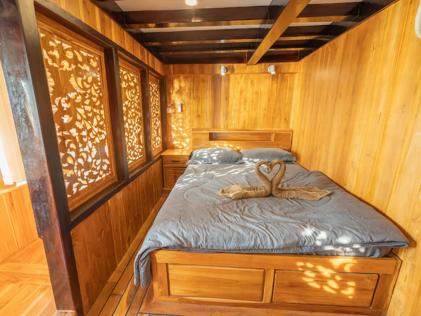 Flores Utama Cabin